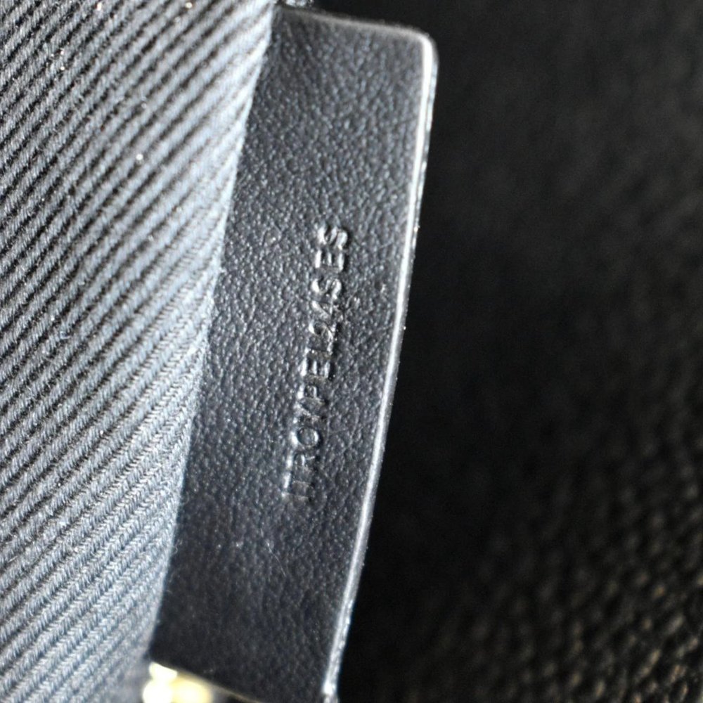 BURBERRY  Title Leather Tote Bag Black - Picture 11 of 13